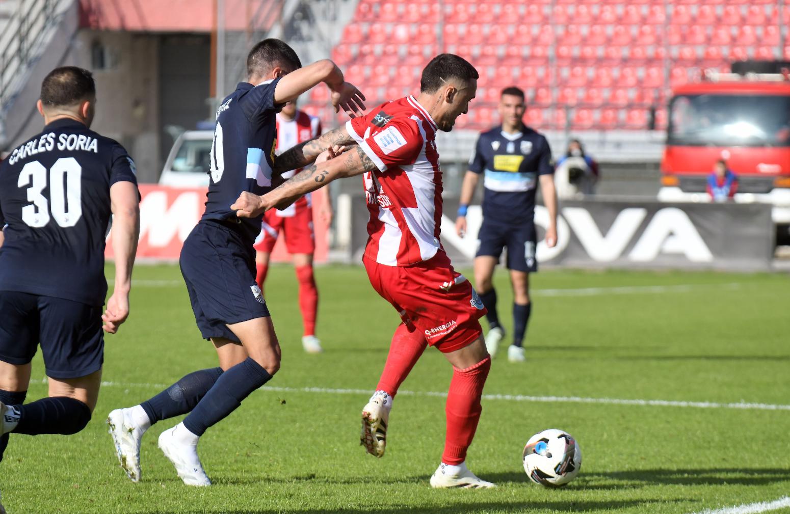 Panserraikos-Lamia 1-1: Struggles as much as Lamia can, Panserraikos keeps distances