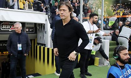 Ο Αλμέιδα δεν πήγε στο flash interview