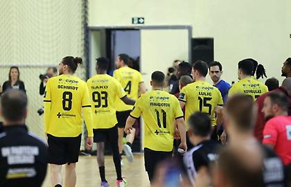 Σμιντ στην Bild για την αναβολή στο Παρτίζαν-ΑΕΚ: «Μας πέταξαν κροτίδες, συμπαίκτης μου είχε πρόβλημα στο αυτί»