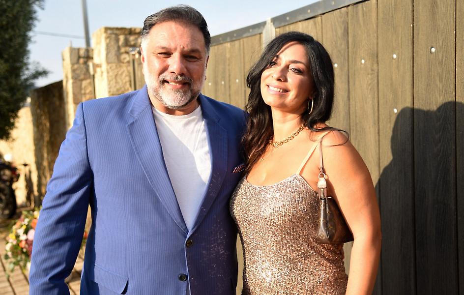 Ούτε που θυμόμαστε από πότε έχουμε να δούμε τον Αρναούτογλου να χορεύει σε μαγαζί!