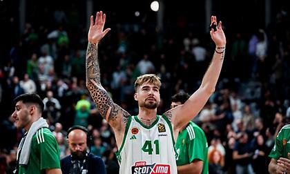 «Στάζει μέλι» για Χουάντσο ο Σκαριόλο: «Κάνει φανταστική σεζόν»