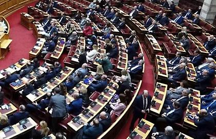 Κατατέθηκε στη Βουλή το νομοσχέδιο του υπουργείου Οικονομικών για την ενίσχυση της Κεφαλαιαγοράς