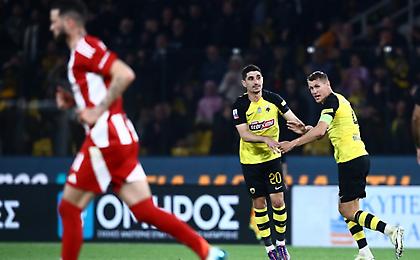 Ψυχωμένη ΑΕΚ, έβγαλε αντίδραση και νίκησε τον Ολυμπιακό που ήταν ήδη στον τελικό