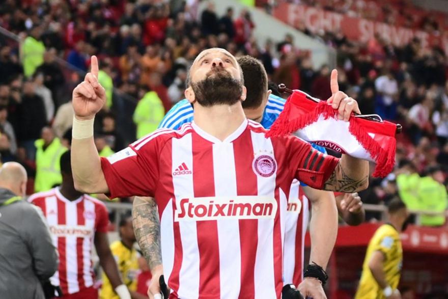 Βαλμπουενά: «Μετά την απόσυρσή μου θέλω να μείνω κοντά στον Ολυμπιακό»