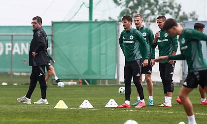 Ετοιμάζει το πλάνο ενόψει ΑΕΚ με δουλειά στην κυκλοφορία της μπάλας ο Βιτόρια