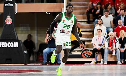 Δύο καπνισμένες κάνες: Η μυθική εμφάνιση του Ναν στο Μονακό που χάρισε τη νίκη στον Παναθηναϊκό!