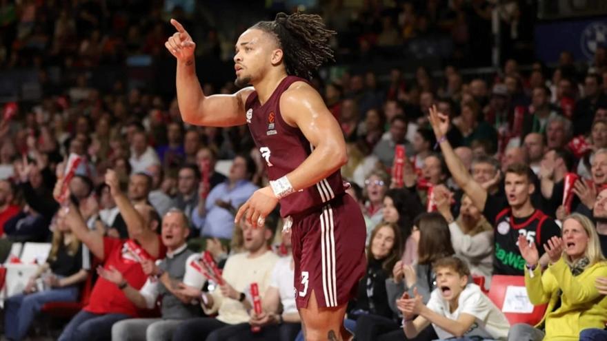 Τρελαίνει κόσμο ο Έντουαρντς: Έσπασε το ρεκόρ τριπόντων του Ναν πετυχαίνοντας 8 σε μία περίοδο!