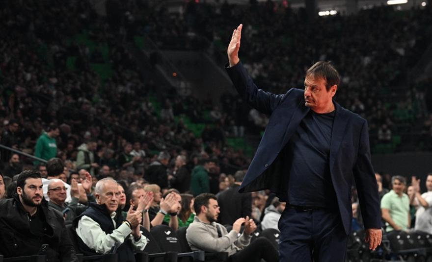 Αταμάν: «Πετύχαμε τον πρώτο φετινό μας στόχο στη Euroleague - Τώρα μαζί για τα... μεγαλύτερα»