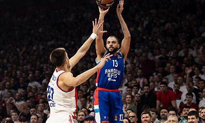 Πήρε την ντερμπάρα στο Βελιγράδι η Εφές - Κλείδωσε τα play-in παρά την ήττα ο Ερυθρός του Σφαιρόπουλου!