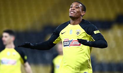 ΑΕΚ: Προπονήθηκε ο Μαρσιάλ, στη διάθεση του Αλμέιδα για Παναθηναϊκό!