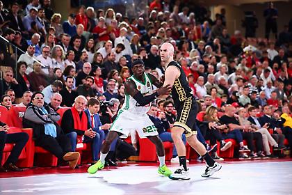 Υποκλίθηκε στον Ναν η Μονακό: «Μερικές φορές πρέπει να χειροκροτείς και τον αντίπαλό σου»