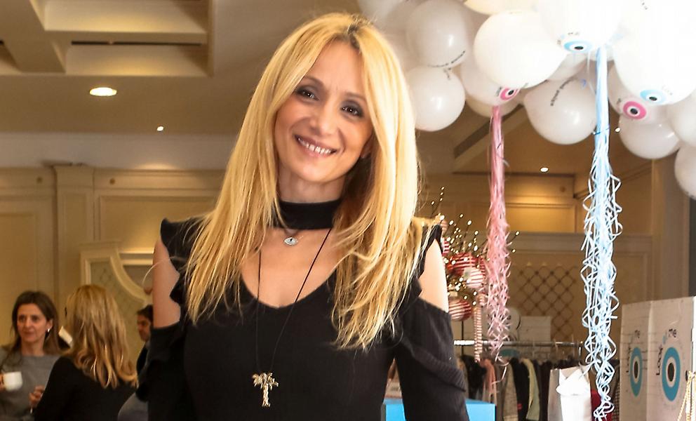 Ναταλί Κάκκαβα: Δεν έχει τέλος η γλωσσοφαγιά! Έπεσε από τις σκάλες του σπιτιού της