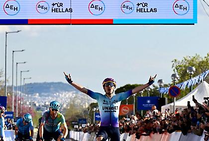 Ο Αντριάν Μερ την 1η θέση στο τέταρτο ετάπ, ο Μάρτιν Λόπεζ το προβάδισμα νίκης στον ΔΕΗ Tour of Hellas 2025