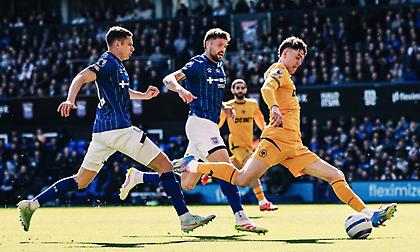 Κρατιέται ασφαλής η Γουλβς, χάνει έδαφος για την Ευρώπη η Μπράιτον