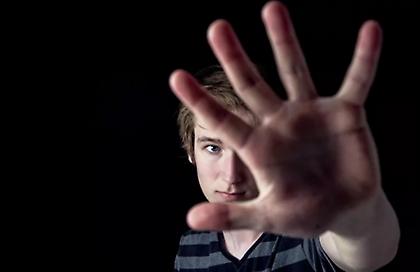 Λος Αντζελες: O μεγαλύτερος διακανονισμός με θύματα σεξουαλικής κακοποίησης ανηλίκων στην ιστορία