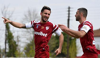 Πασάς και Μπαγκαλιάνης στέλνουν την ΑΕΛ μία... ανάσα από τη μεγάλη κατηγορία, ο Καμπανιακός όμως δεν παραδίδεται