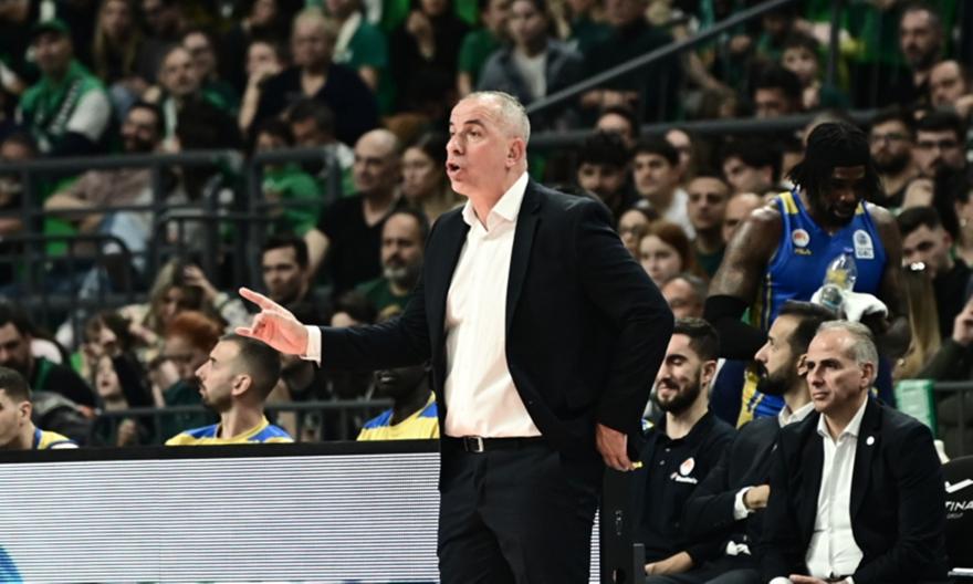 Λιμνιάτης: « Η διαφορά του σκορ δεν αντικατοπτρίζει την προσπάθειά μας - Δεν έχω κανένα παράπονο από τους παίκτες μου»