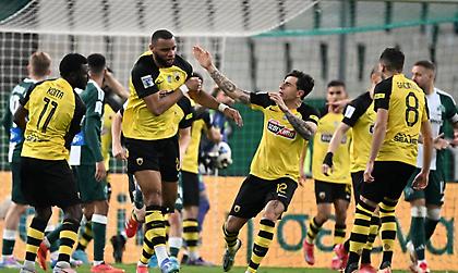 Ισοφάρισε ο Μουκουντί για την ΑΕΚ με το «καλησπέρα» στο δεύτερο ημίχρονο