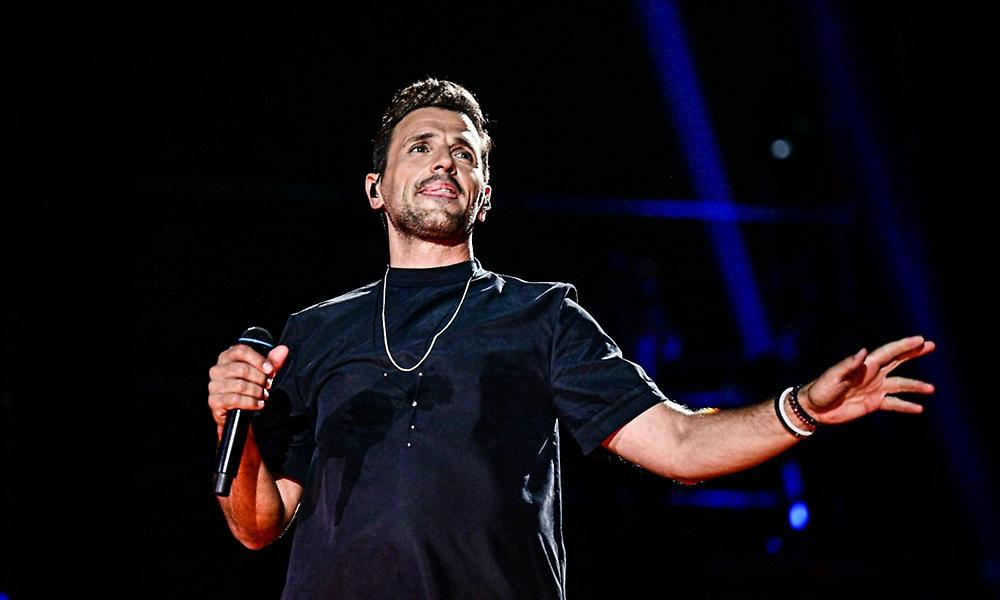 Και ο Βέρτης στο Ντουμπάι! Πόσο θα κοστίζει το... diamond τραπέζι στη συναυλία του;