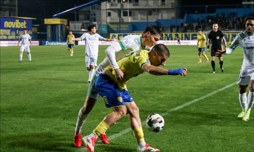 Με τρία προβλήματα στον Βόλο ο Παναιτωλικός