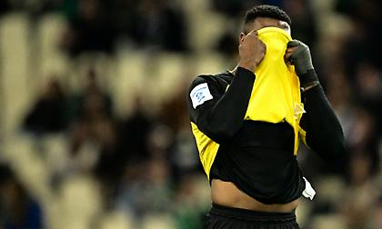 Τσακίρης: «Πρέπει να χτυπάει το κεφάλι της στον τοίχο η ΑΕΚ - Έχασε δεύτερο ματς που ήταν κυρίαρχη»