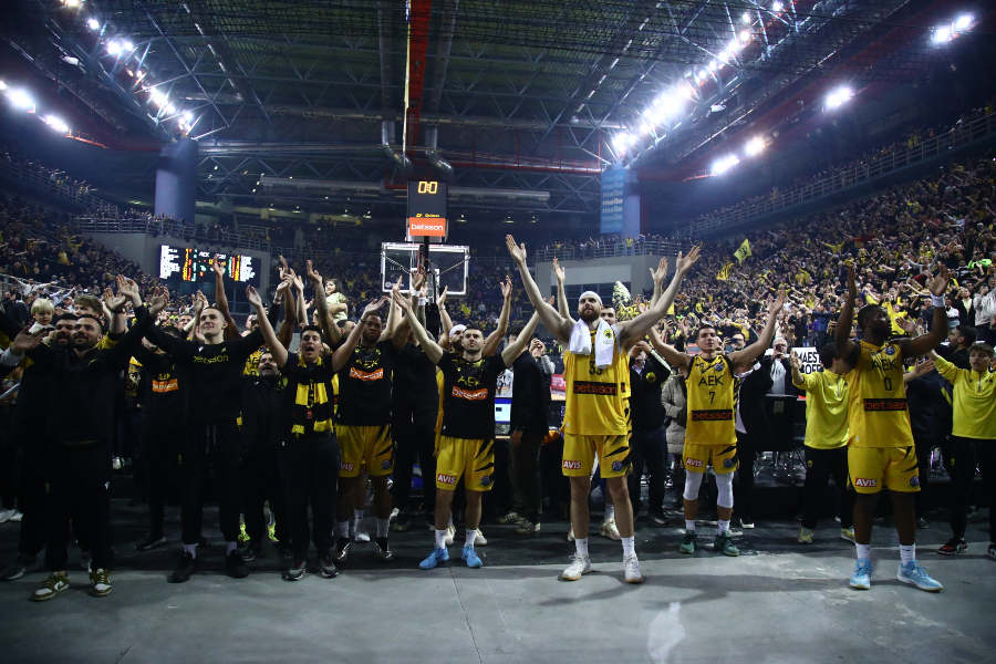 ΑΕΚ Betsson BC-Ναντέρ 76-69: Έκανε το 1-0 η Ένωση στα προημιτελικά του θεσμού