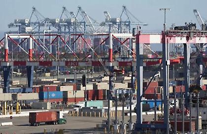 Σε ισχύ οι «εκρηκτικοί» δασμοί του Τραμπ σε 60 χώρες - Στο 104% για την Κίνα