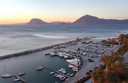 Η ιστορία του Πατρινού που κατάφερε να γίνει βουλευτής στη Σουηδία