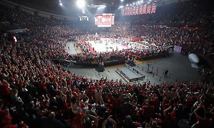 Sold out το ΣΕΦ στα playoffs: Εξαφάνισαν τα εισιτήρια οι οπαδοί του Ολυμπιακού!