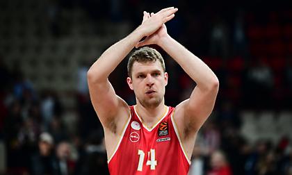 Βεζένκοφ για Πετρούσεφ: «Σπουδαίος παίκτης με σοβαρό ταλέντο - Θέλουμε όλους τους καλούς μπασκετμπολίστες»