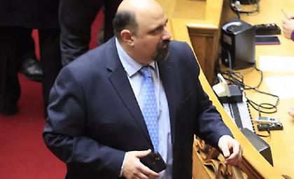 Βουλή: Παραπέμφθηκε στο δικαστικό συμβούλιο ο Χρήστος Τριαντόπουλος