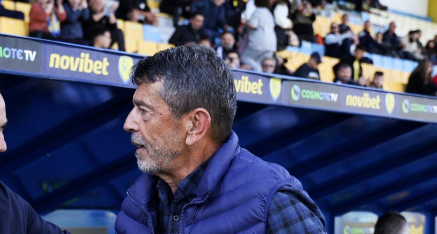 Πετράκης: «Πιστεύουμε όλα τα παιδιά που είναι στην ομάδα»