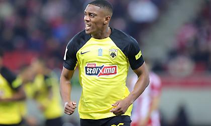 Με Μαρσιάλ στην κορυφή της επίθεσης η ΑΕΚ - Εκτός αποστολής ο Βίντα