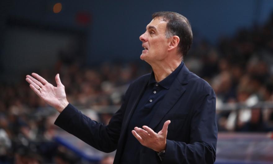 Δεν πήγε στη συνέντευξη Τύπου μετά τον Πανιώνιο ο Μπαρτζώκας λόγω αδιαθεσίας