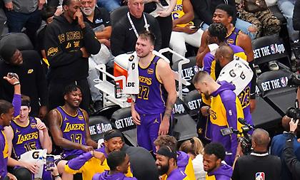 Μπλέιζερς-Λέικερς