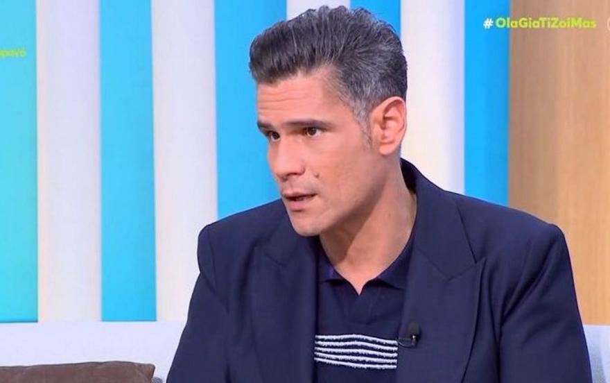 Ουγγαρέζος: «Μέρος της ζωής μου το πένθος. Πάω στη θυρίδα που έχω μια μπιζουτιέρα της και μυρίζω τη μαμά μου»