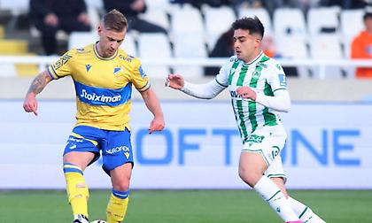 Μείωσε τη διαφορά του από την πρωτοπόρο Πάφο ο Άρης, ισόπαλο το ντέρμπι του ΑΠΟΕΛ με την Ομόνοια