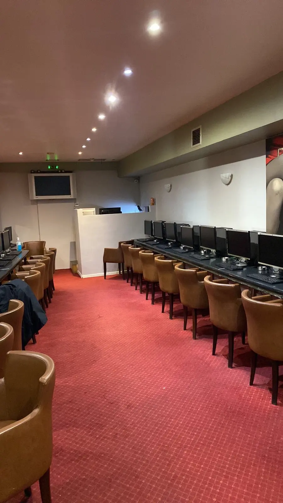 Έρχονται «καμπάνες» για τους παράνομους τζογαδόρους σε όλη την Ελλάδα