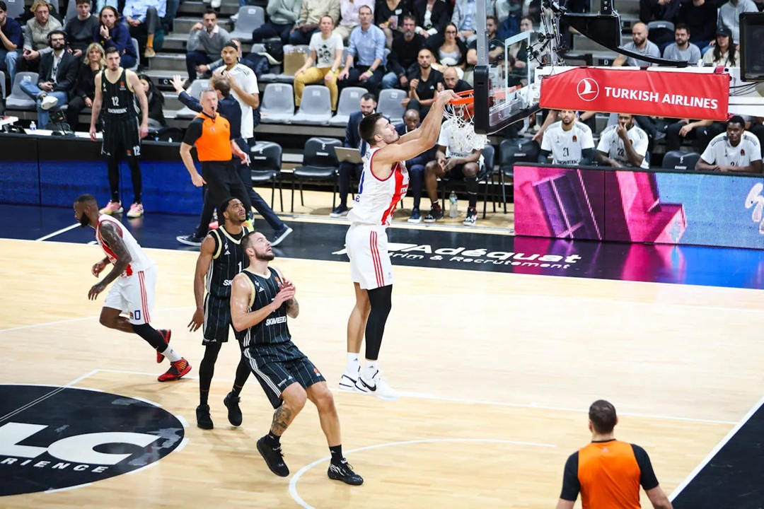 Ο Πετρούσεφ πρέπει να είναι στον Ολυμπιακό του 2025/26