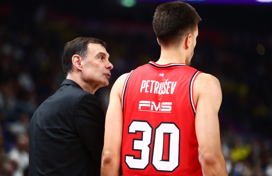Ο Πετρούσεφ πρέπει να είναι στον Ολυμπιακό του 2025/26