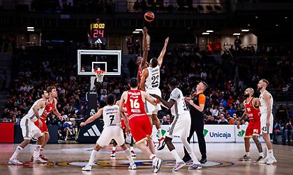 Οι μέρες και οι ώρες των αναμετρήσεων του Ολυμπιακού με τη Ρεάλ Μαδρίτης στα playoffs της Ευρωλίγκας