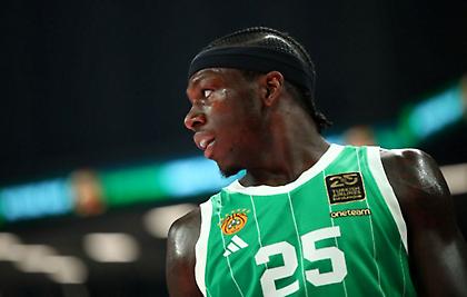 Η πρώτη αντίδραση του Ναν μετά το βραβείο του MVP!