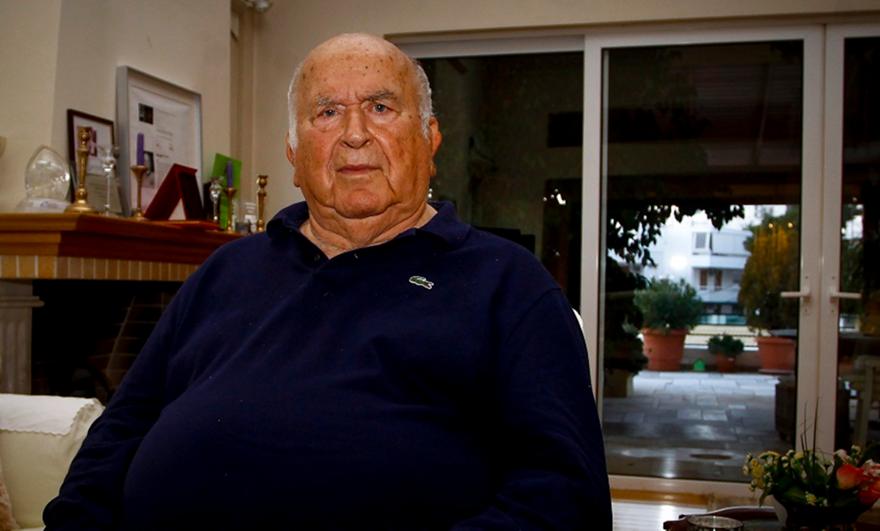 ΑΕΚ: «Από τις πλέον εμβληματικές μορφές της παγκόσμιας διαιτησίας ο Κώστας Δήμου»