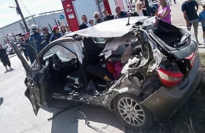 «Γυρνούσε από εξαντλητική εφημερία» λέει ο σύζυγος της γιατρού που το ΙΧ της συγκρούστηκε με τρένο