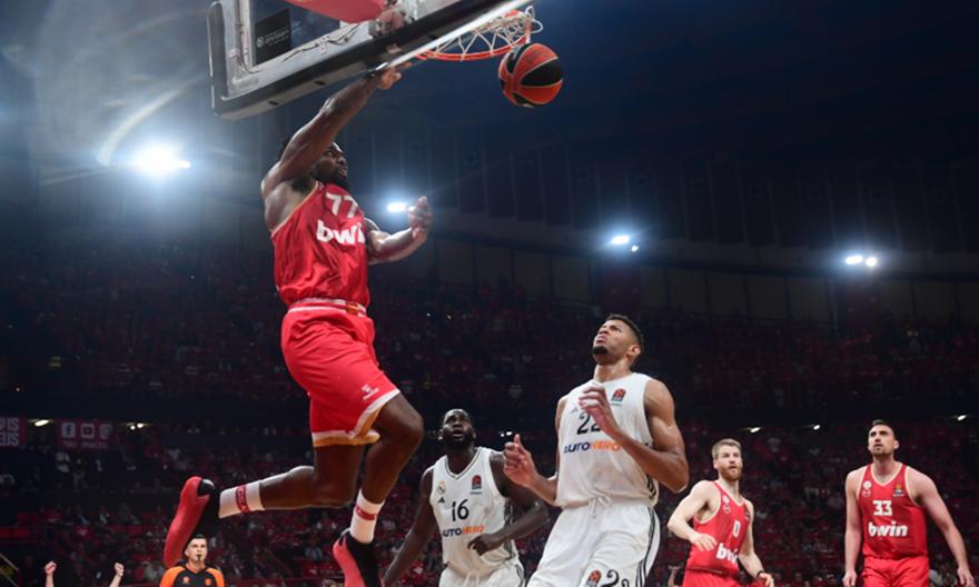 Πάτησε το… τούρμπο και κάρφωσε εμφατικά στον αιφνιδιασμό ο ΜακΚίσικ!