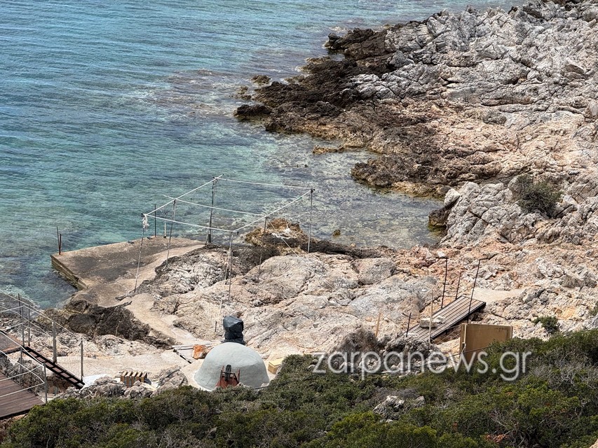 Χανιά: Ετοιμάζουν beach bar στα κατσάβραχα σε περιοχή Natura;