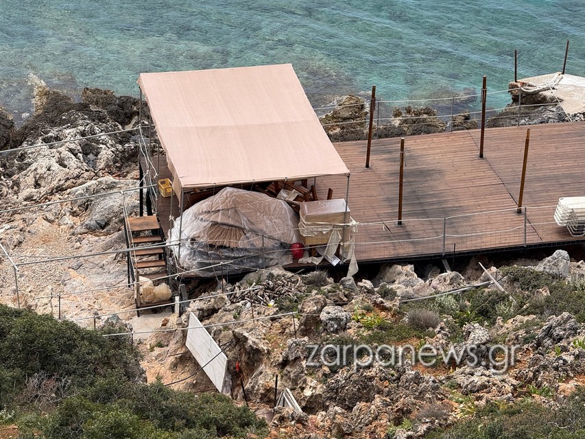 Χανιά: Ετοιμάζουν beach bar στα κατσάβραχα σε περιοχή Natura;