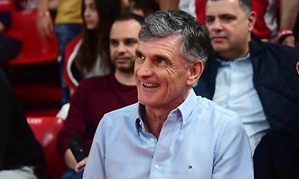 Θέμα στη Marca η τρέλα των φίλων του Ολυμπιακού στο ΣΕΦ για τον Μεντιλίμπαρ!