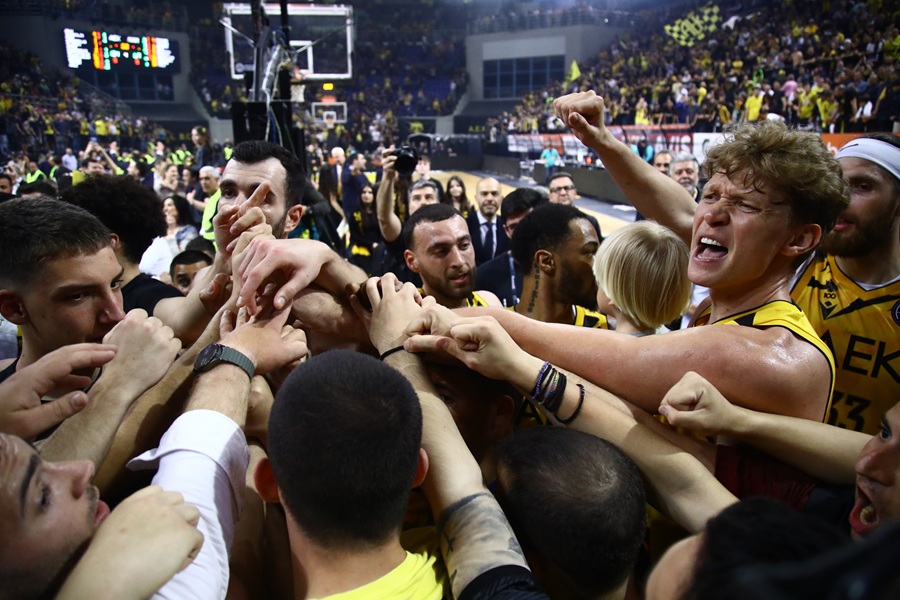 Kuzminskas at sport-fm.gr: 