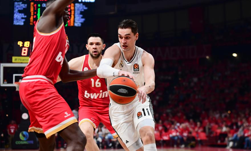 Χεζόνια: «Δεν ήμασταν προετοιμασμένοι για το παιχνίδι με τον Ολυμπιακό»